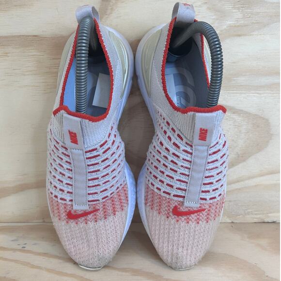 Nike -React Phantom Run Flyknit 2 -Running -White/Red -Women's -7.5 - DH0130-600 - Picture 7 of 9